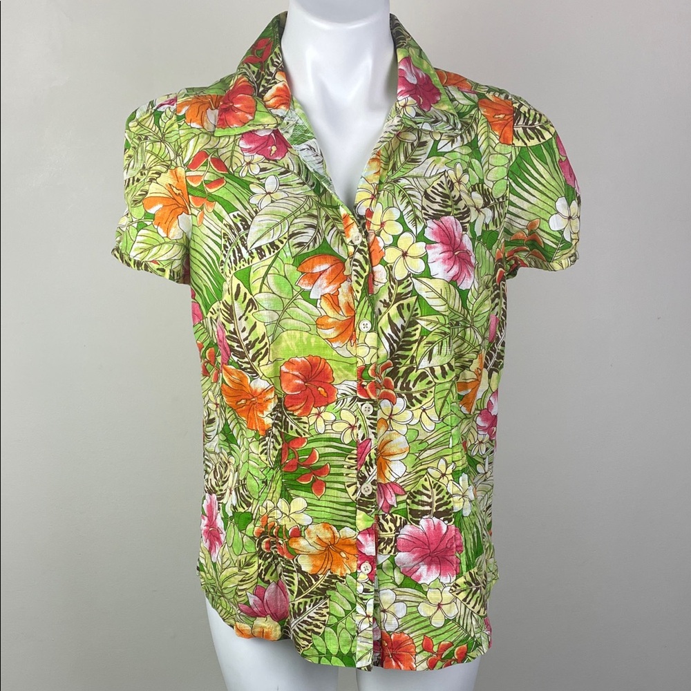 Short Sleeve Collared Button Down Green Tropical Floral Print